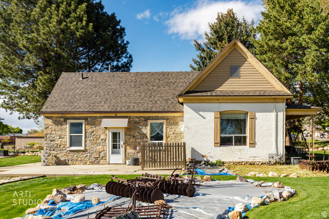 Main photo for 92 S Main