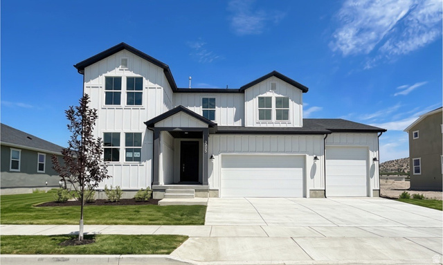 2225 E Granite Ln
                     MLS #2152208