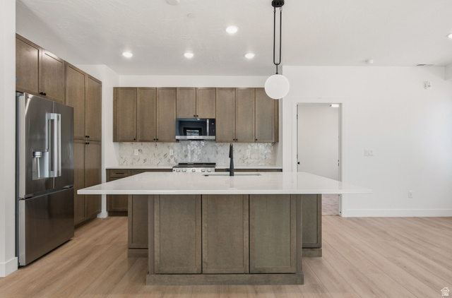 170  N Chaparral Dr #p12
                     MLS #2152234