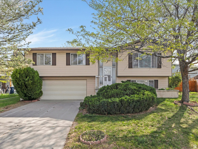 8287 S Valencia Cir
                     MLS #2152467