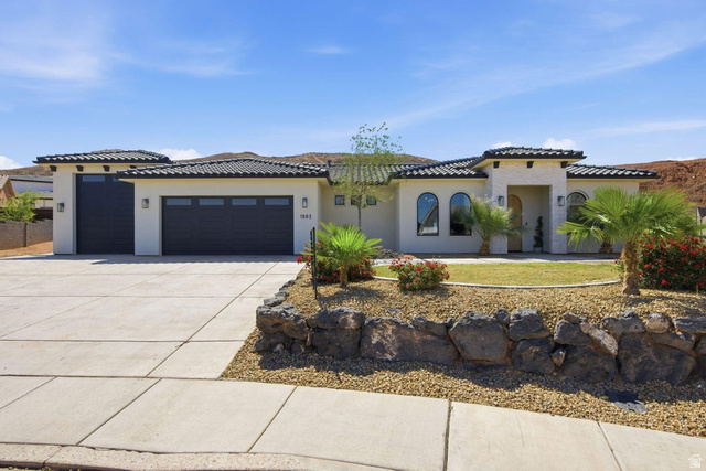 1683 S Painted Vista Cir
                     MLS #2152500