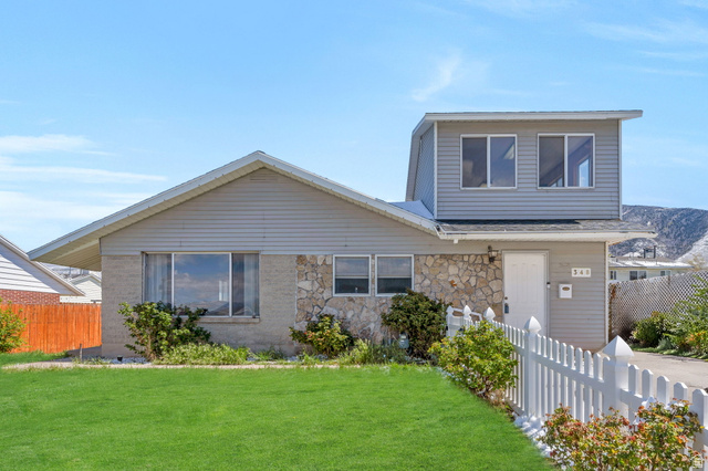 348 N Lakeview Ave.
                     MLS #2152567