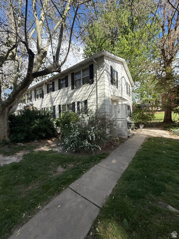 3885 GRANDVIEW DR, Ogden UT 84403