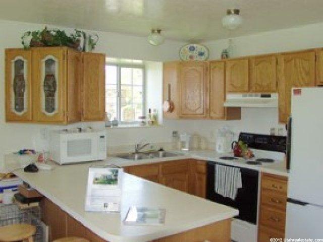 1041 Walden Park Dr, Murray, UT 84123 — photo 5