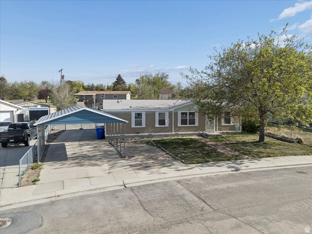 449 W RICHARD ST, Grantsville UT 84029