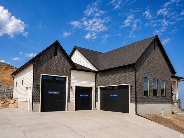 54 W Talisman Ave #220
                     MLS #2152734