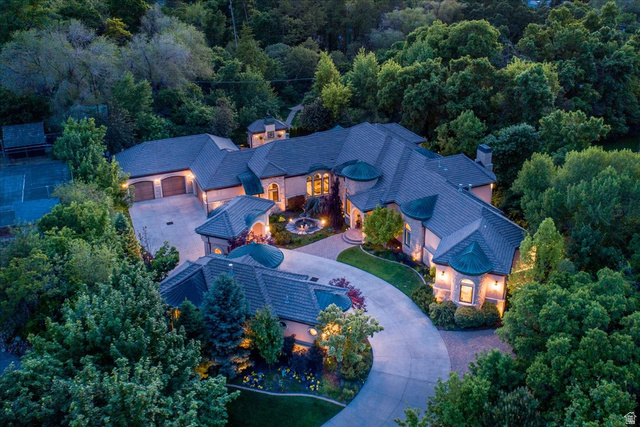 6274 S OLES LN, Holladay UT 84121