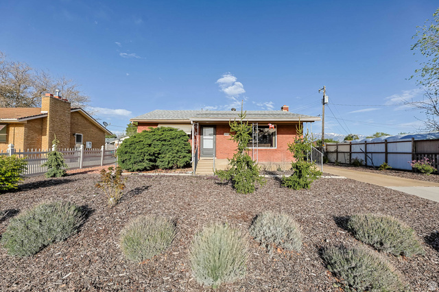5476 S 2100 W, Roy UT 84067