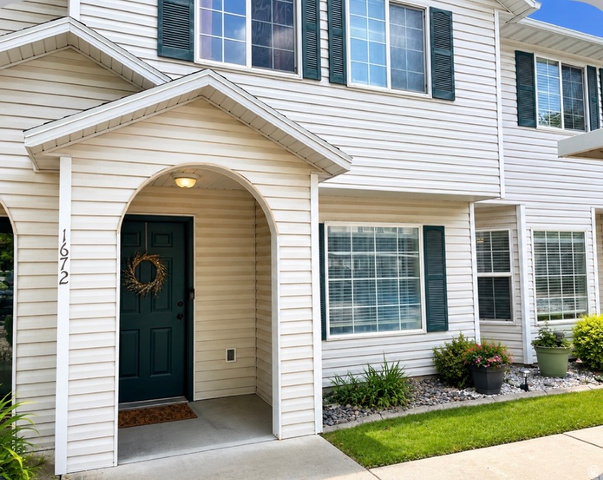 1672 S Canyonwoods
                     MLS #2152873