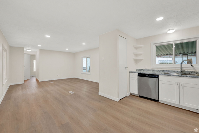 900  Century Dr #17
                     MLS #2152901