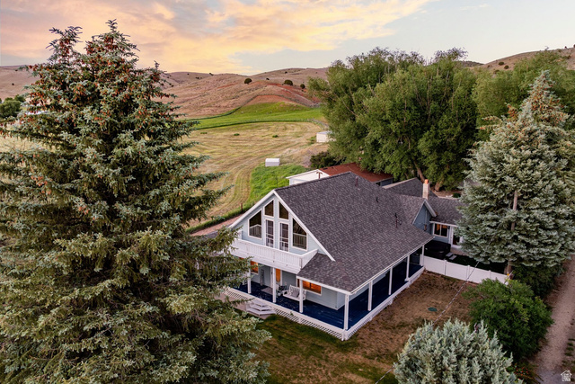 Main photo for 747 S Hoytsville Rd