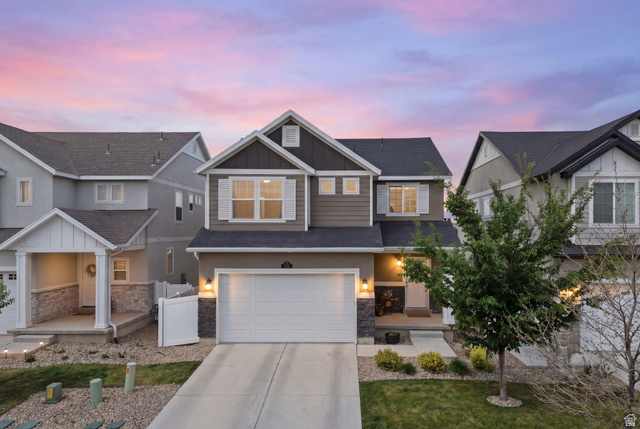 132 S Copper Canyon Ln
                     MLS #2152922