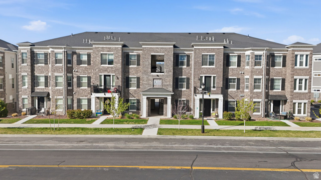 13073 S NEWBRIDGE LN #304, Herriman UT 84096