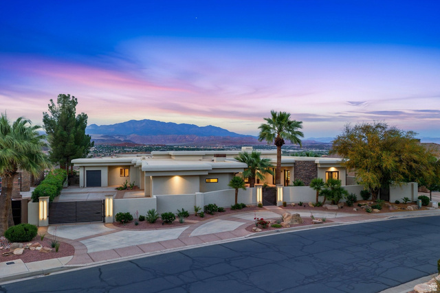 2031 E Cliff Point Dr
                     MLS #2152985