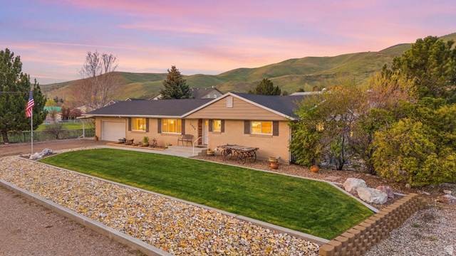 2420 W OLD RD, Morgan UT 84050