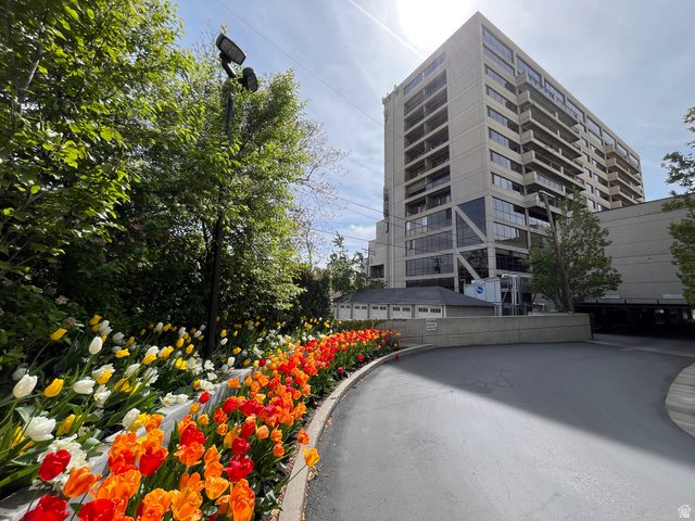 560 E South Temple  #801
                     MLS #2153078