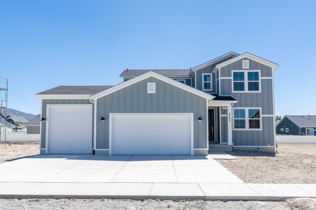 2242 E Granite Ln
                     MLS #2153201
