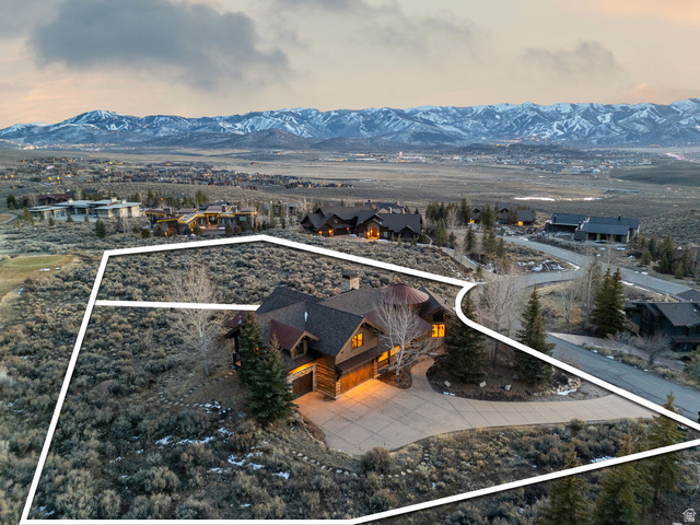 2650 E Cliff Rose Ct
                     MLS #2153216