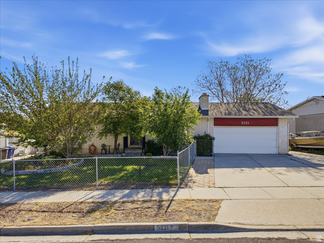 5221 S 3600 W
                     MLS #2153239