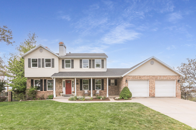 3864 S Monarch Dr
                     MLS #2153258