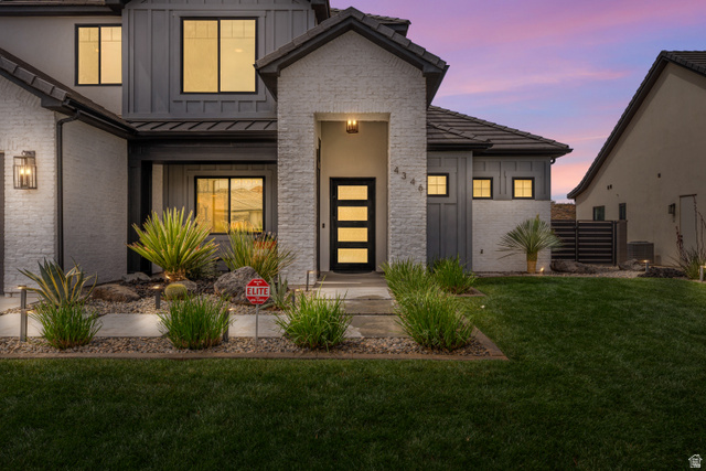 4346 S Secretariat Dr
                     MLS #2153280