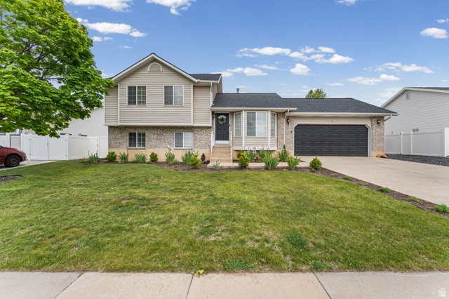 3 E ALFRED AVE, Kaysville UT 84037