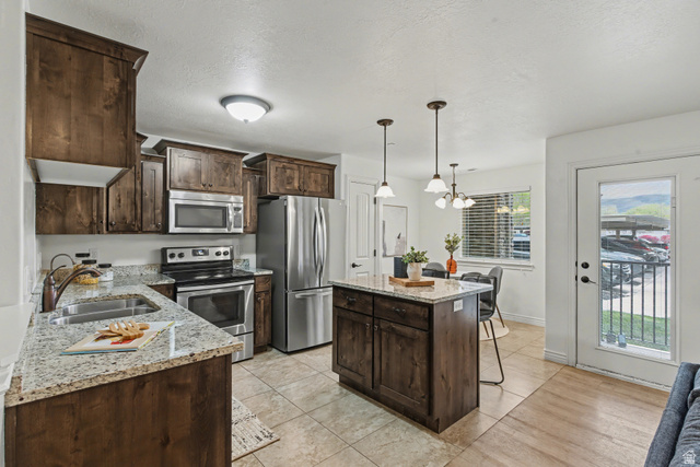 861 S Main St.  #d
                     MLS #2153427