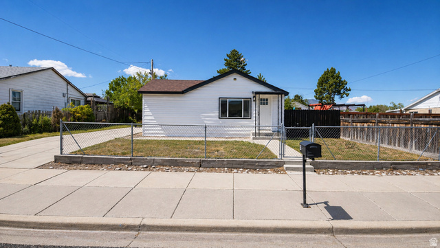 Main photo for 54 S Hale St