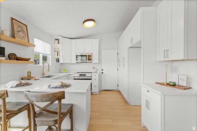 Main photo for 431 W Cherry St