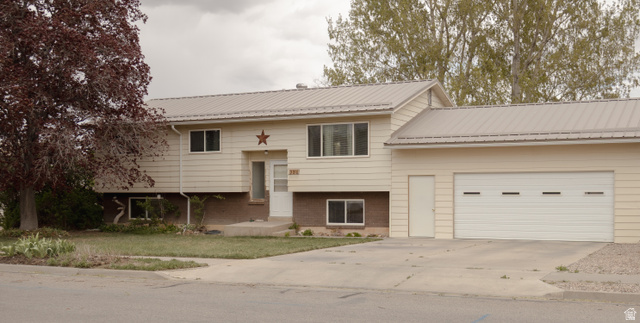 324 N 300 W, Vernal UT 84078