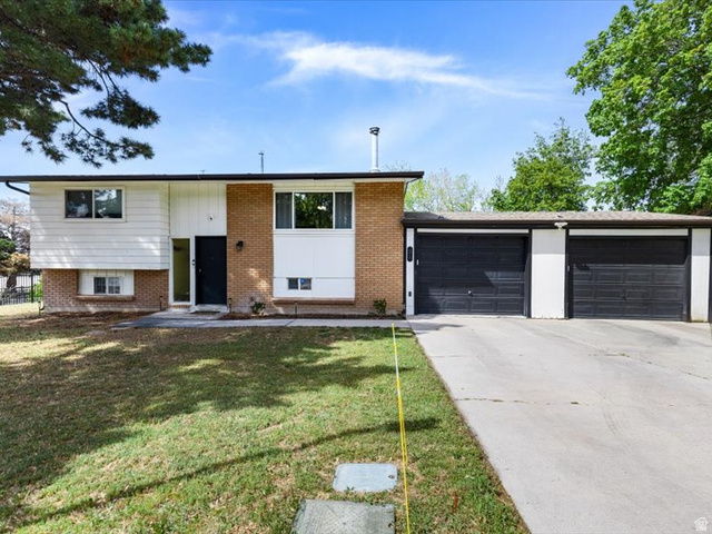 21  Quebec Cir
                     MLS #2153560