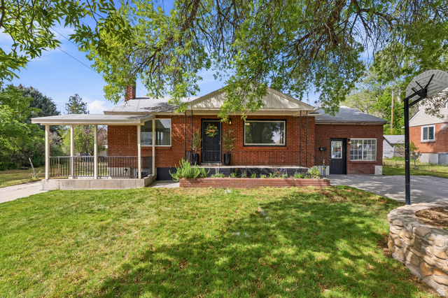 615 E 700 S
                     MLS #2153594