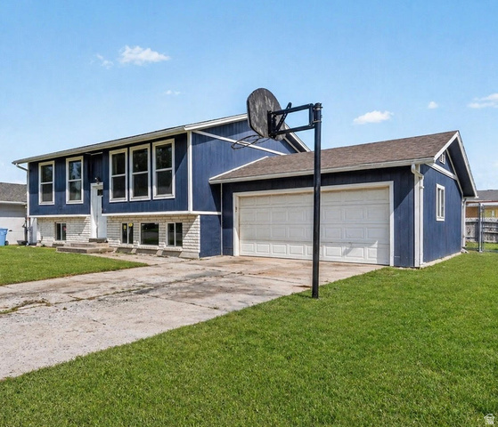 915  Knowles Ln
                     MLS #2153720