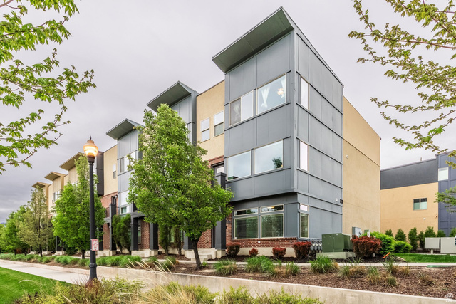 46 W Tytus Dr
                     MLS #2153766