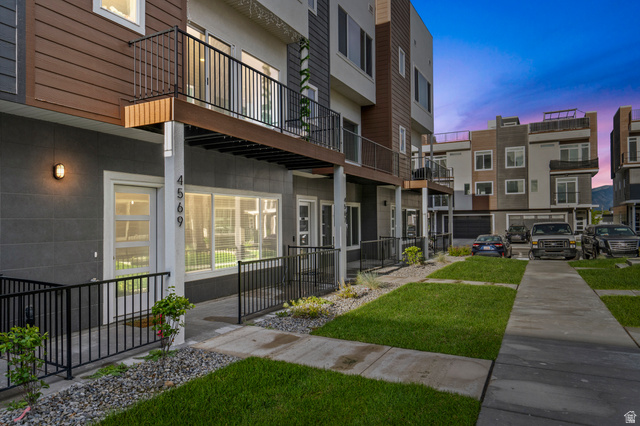 4569 W PLEASANT CT, West Valley City UT 84120