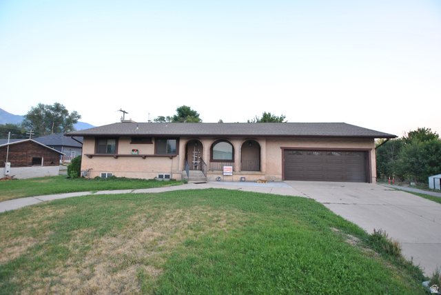 191 N 100 W
                     MLS #2153835
