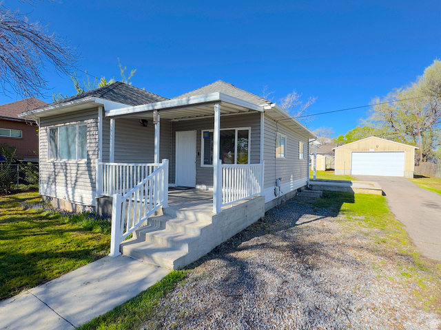 3146 S 7945 W, Magna UT 84044