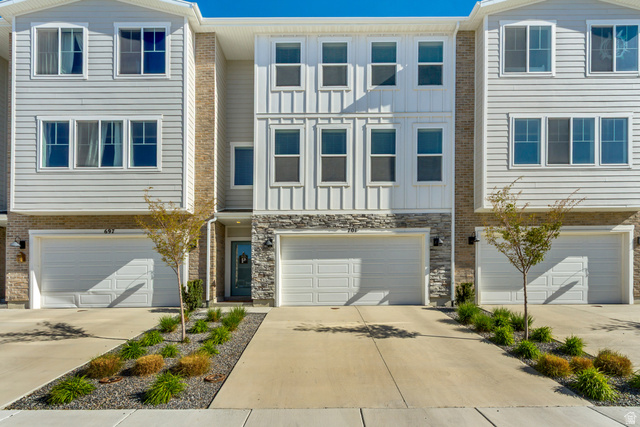 701 E GARDEN GROVE DR, Eagle Mountain UT 84005