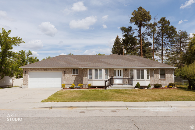 1901 E FRONTIER RD, Holladay UT 84121