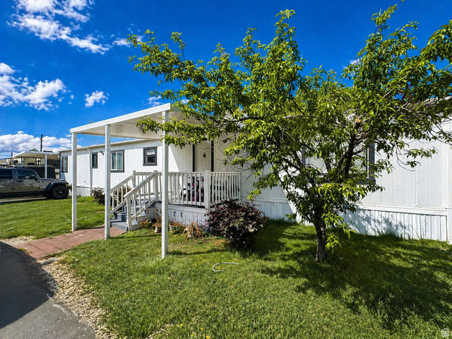 Main photo for 33 E Apollo Way