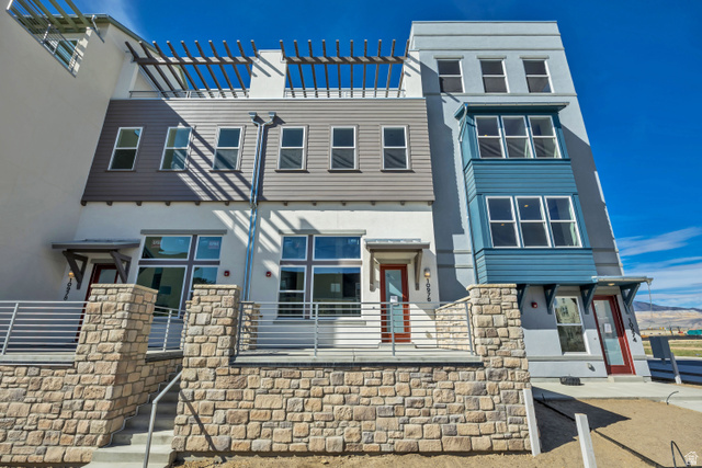 10976 S LAKE RUN RD #159, South Jordan UT 84009