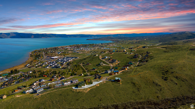 910 N CAMBRY DR, Garden City UT 84028