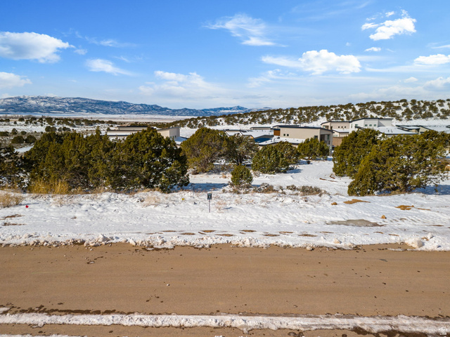 3237 W MOON CREST DR, Cedar City UT 84720