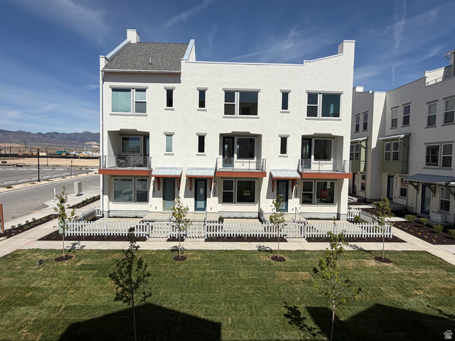 10993 S Freestone Dr #108
                     MLS #2154096