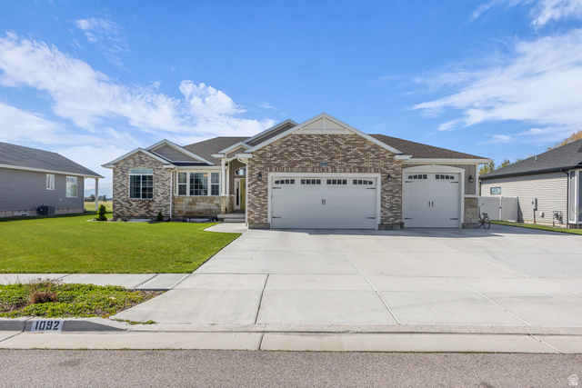 Main photo for 1092 E 250 S