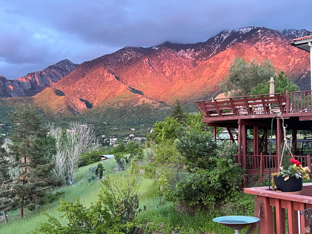 10721 S DIMPLE DELL DR, Sandy UT 84092