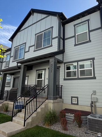 9357 N Crowley Way
                     MLS #2154357