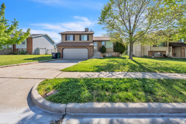 1052 N 1000 E, Layton UT 84040