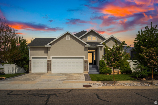 542 E PETERSEN PKWY, South Weber UT 84405