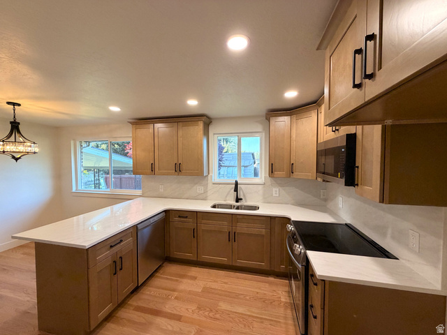 3574 W Kathy Ave
                     MLS #2154465
